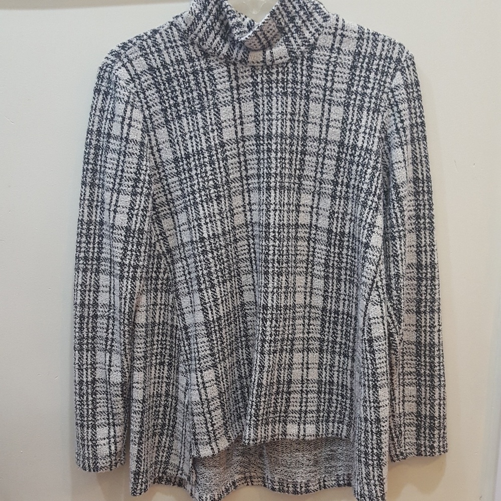 Super soft Style & Co a-line top